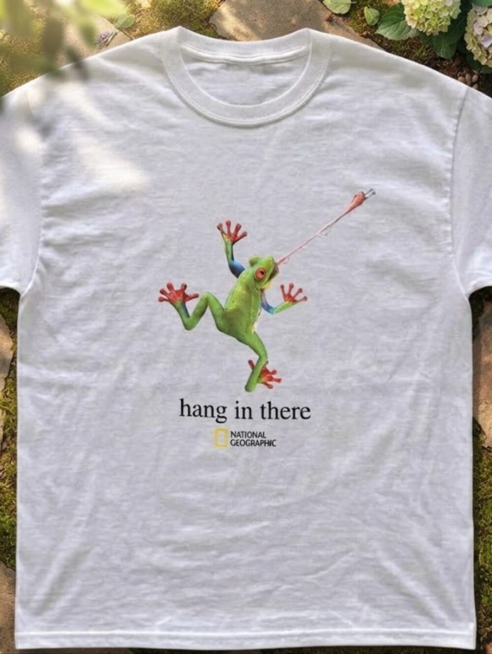 National Geographic white t-shirt with green frog